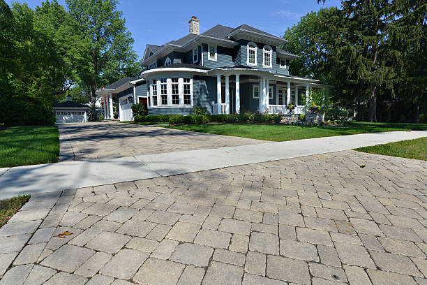 Best Best Driveway Pavers  in Farmingville, NY