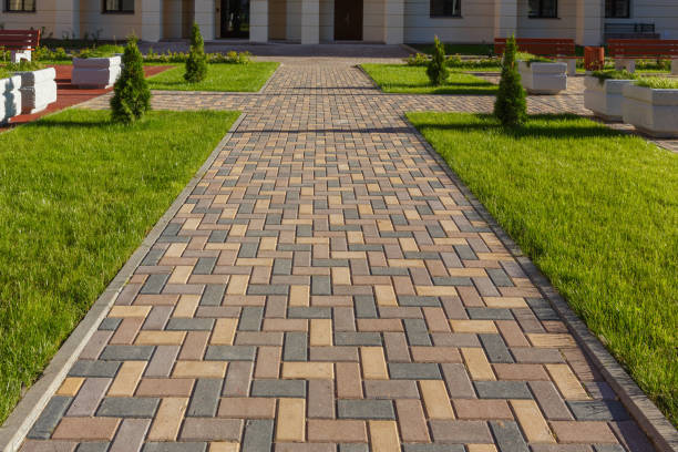 Best Commercial Driveway Pavers  in Farmingville, NY